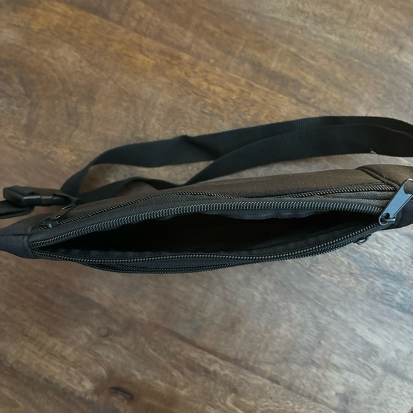 Cross Body Bag | Scuba Material | Black - Picture 3 of 3